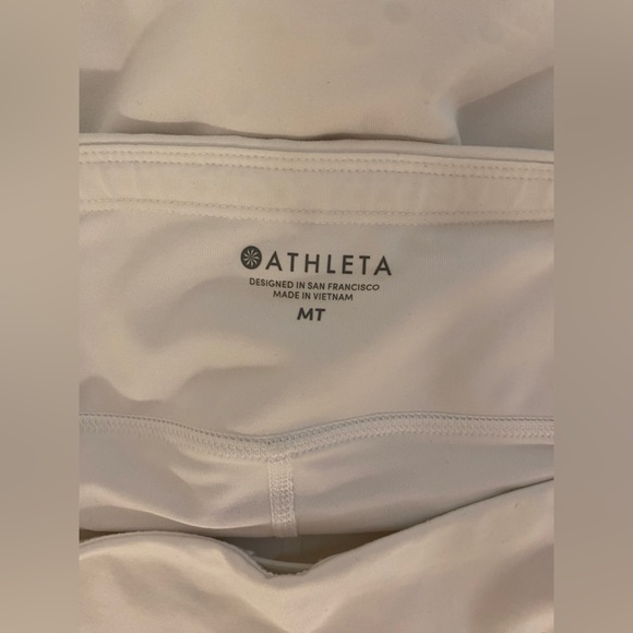 Athleta- White Athletic Skort-Size Medium(Tall) - Picture 6 of 7